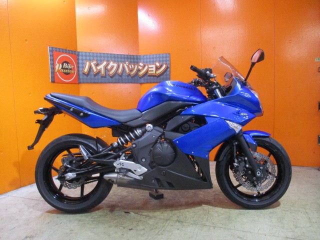 横から見てもこの通り状態グッド！！ＥＴＣも装備済みでこの品質でこの価格は正に他店追従不可能価格！！